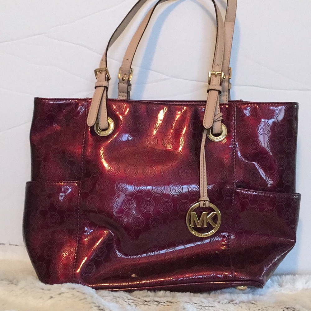Michael Korrs burgundy patent bag, beautiful!